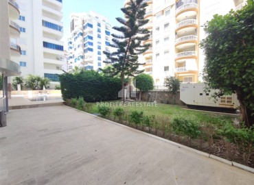 Изысканная меблированная квартира 2+1, 120м2, с видом на море, в 150 метрах от пляжа в Махмутларе, Аланья ID-14502 фото-21