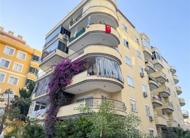 Меблированная квартира с двумя спальнями, 110м², у вторничного рынка в Махмутларе, Алания ID-18026 фото-1