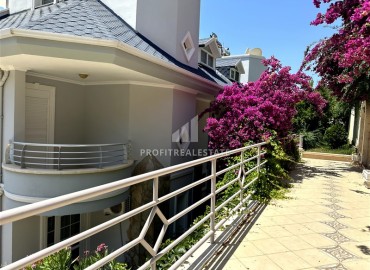 Готовая к проживанию, квартира с двумя спальнями, 110м², в уютном комплексе с потрясающими видами в районе Алании Тепе под ВНЖ ID-18028 фото-14