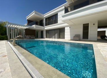 Элитная частная вилла 3+1, 260м², с бассейном в поселке Чамьюва, Кемер, в 900м от моря ID-18031 фото-1