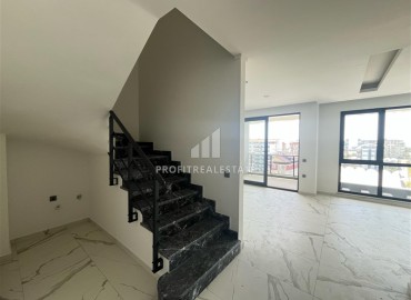 Видовой трехкомнатный пентхаус, 98,5м² с премиальной чистовой отделкой в новостройке премиум класса в Авсалларе, Алания ID-18032 фото-6