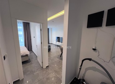Меблированные апартаменты 1+1, 66,5м², с видом на море в элегантной резиденции на первой береговой линии в Каргыджаке, Алания ID-18033 фото-6