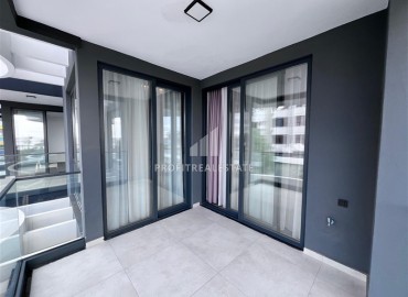 Меблированные апартаменты 1+1, 66,5м², с видом на море в элегантной резиденции на первой береговой линии в Каргыджаке, Алания ID-18033 фото-12