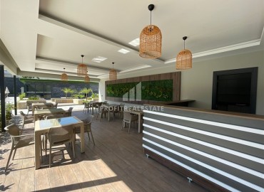 Меблированные апартаменты 1+1, 66,5м², с видом на море в элегантной резиденции на первой береговой линии в Каргыджаке, Алания ID-18033 фото-18