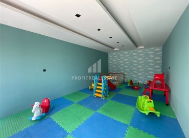 Меблированные апартаменты 1+1, 66,5м², с видом на море в элегантной резиденции на первой береговой линии в Каргыджаке, Алания ID-18033 фото-19