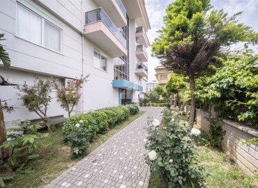 Видовы апартаменты с одной спальней, 55м², в комплексе с бассейном, в 50м от моря в Кестеле, Алания ID-18043 фото-16
