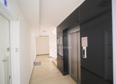 Видовы апартаменты с одной спальней, 55м², в комплексе с бассейном, в 50м от моря в Кестеле, Алания ID-18043 фото-19