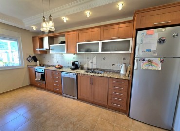 Готовая к проживанию, квартира с двумя спальнями, 120м², с видом на горы, в 600м от моря в районе Оба, Алания под ВНЖ ID-18045 фото-3