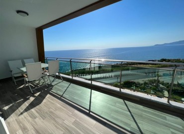 Stylish one-bedroom apartment, ready to move in, on the first coastline, Kargicak, Alanya, 65 m2 ID-11896 фото-7