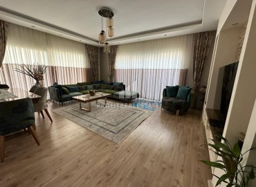Элегантные апартаменты с тремя спальнями, 155м², с видом на горы, в комфортабельном комплексе в районе Оба, Алания ID-18051 фото-2