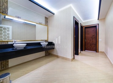 Меблированная квартира с двумя спальнями, 110м², в комплексе премиум класса в 300м от моря в Махмутларе, Алания ID-18057 фото-18