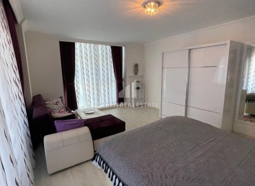 Меблированная квартира 4+1, 220 м2, с джакузи, застеклённым балконом, в комплексе с инфраструктурой в Оба, Аланья ID-12879 фото-8