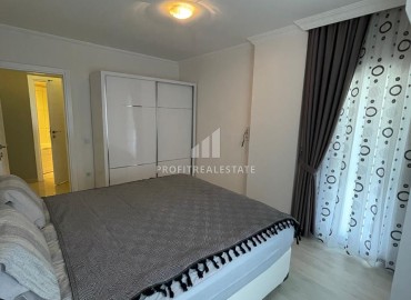 Меблированная квартира 4+1, 220 м2, с джакузи, застеклённым балконом, в комплексе с инфраструктурой в Оба, Аланья ID-12879 фото-16