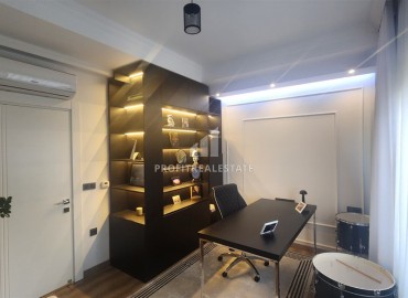 Фешенебельная вилла 3+1, 220м² с огромной видовой террасой, в резиденции таунхаусов в районе Алании – Каргыджак ID-18124 фото-9