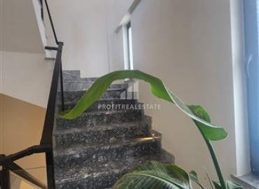 Фешенебельная вилла 3+1, 220м² с огромной видовой террасой, в резиденции таунхаусов в районе Алании – Каргыджак ID-18124 фото-16