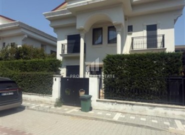 Фешенебельная трехэтажная вилла 5+1, 250м² с бассейном и сауной в элитном районе Анталии Белек под гражданство ID-18145 фото-1