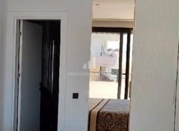 Уютный меблированный дуплекс с двумя спальнями, 120м², в комплексе премиум класса в Махмутларе, Алания ID-18148 фото-10