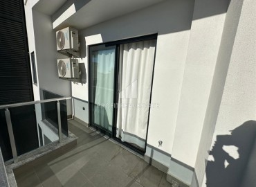 Уютная двухкомнатная квартира, 53м², на высоком этаже в элитном комплексе в 500м от моря в Махмутларе, Алания ID-18159 фото-9