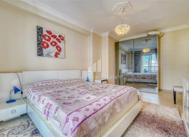 Видовая квартира с двумя спальнями и остекленными балконами, 110м², у вторничного рынка в Махмутларе, в 550м от моря ID-18166 фото-17