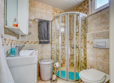 Видовая квартира с двумя спальнями и остекленными балконами, 110м², у вторничного рынка в Махмутларе, в 550м от моря ID-18166 фото-18