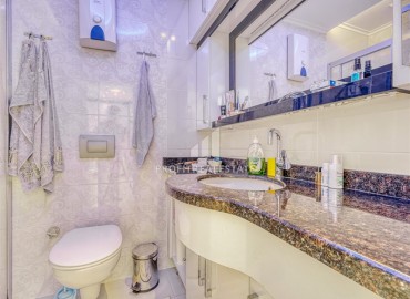 Элегантная квартира 1+1, 65м², на высоком этаже в элитном комплексе в 500м от моря в районе Махмутлар, Алания ID-18168 фото-15