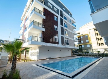 Двухкомнатные апартаменты, 65м², в резиденции премиум класса в Анталии, район Коньяалты, микрорайон Хурма ID-18189 фото-1