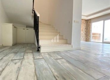 Видовой пентхаус с тремя спальнями, 170м², в элитном комплексе в Джикджилли, Алания, под гражданство ID-18215 фото-7