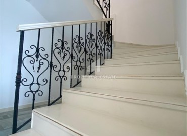 Видовой пентхаус с тремя спальнями, 170м², в элитном комплексе в Джикджилли, Алания, под гражданство ID-18215 фото-13