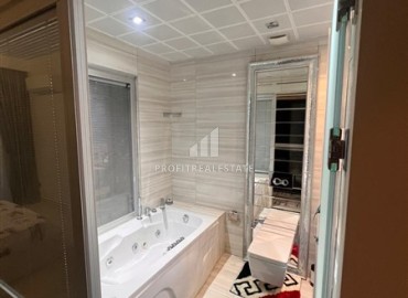 Элегантная видовая квартира с двумя спальнями, 118м², с видом на море в знаменитом комплексе Махмутлара, Алания ID-18216 фото-8