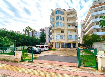 Inexpensive furnished apartment 2 + 1, with elegant furniture, 50 meters from the sea, in a house without facilities, Tosmur, Alanya ID-11248 фото-17