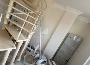 Необычный меблированный двухкомнатный дуплекс, 70м² в комплексе с бассейном в Оба, Алания, 300м от моря ID-18221 фото-11