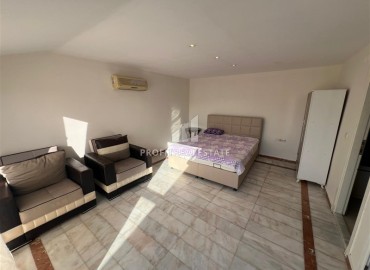 Необычный меблированный двухкомнатный дуплекс, 70м² в комплексе с бассейном в Оба, Алания, 300м от моря ID-18221 фото-15