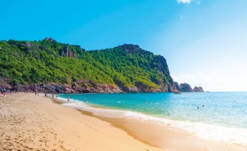 Cleopatra, one of the most visited beaches in Alanya. Open and free of charge. фото-1