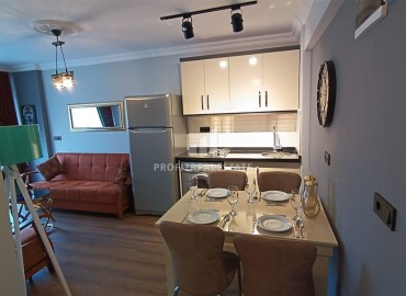 Симпатичная двухкомнатная квартира, 55м², в уютном комплексе в 350м от моря в центре района Оба, Алания ID-18012 фото-4