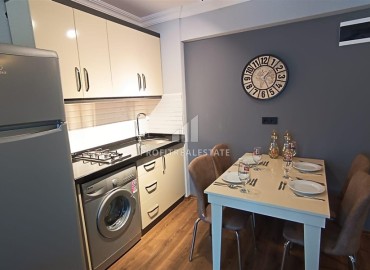 Симпатичная двухкомнатная квартира, 55м², в уютном комплексе в 350м от моря в центре района Оба, Алания ID-18012 фото-7