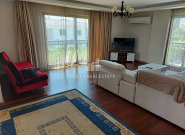 Уютная квартира с двумя спальнями, 125м², в комплексе с бассейном, Кемер, Анталия ID-18230 фото-4