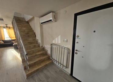 Меблированный четырёхкомнатный пентхаус, 210м², в новом комплексе с бассейном в 500м от моря в Авсалларе, Алания ID-18234 фото-17