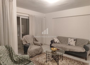 Недорогая вторичная недвижимость: меблированная квартира 2+1 с отдельной кухней, 125м², в Махмутларе, Алания ID-18236 фото-2