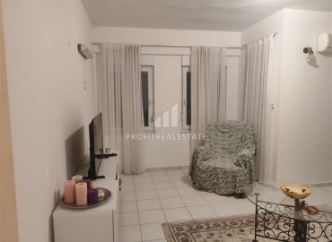 Недорогая вторичная недвижимость: меблированная квартира 2+1 с отдельной кухней, 125м², в Махмутларе, Алания ID-18236 фото-3