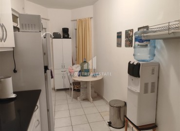 Недорогая вторичная недвижимость: меблированная квартира 2+1 с отдельной кухней, 125м², в Махмутларе, Алания ID-18236 фото-7