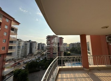 Меблированная трехкомнатная квартира, 110м², в уютном комплексе в Джикджилли, Алания, 700м от моря под ВНЖ ID-18250 фото-8