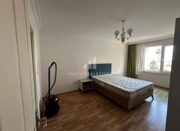 Меблированная трехкомнатная квартира, 110м², в уютном комплексе в Джикджилли, Алания, 700м от моря под ВНЖ ID-18250 фото-14