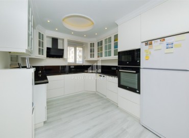 Элегантные меблированные апартаменты 2+1, 120м², в резиденции с бассейном в районе Оба, Алания, под ВНЖ ID-18258 фото-9