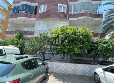 Центр Алании под ВНЖ: меблированная трехкомнатная квартира, 95м², в комплексе с бассейном в 900м от моря ID-18259 фото-1