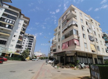 Готовая к проживанию, трехкомнатная квартира, 90м², в доме городского типа с отличным расположением в районе Махмутлар, Алания ID-18265 фото-1