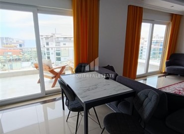 Видовой трехкомнатный пентхаус, 110м², в комплексе с хорошей инфраструктурой, недалеко от моря в Махмутларе, Алания ID-18276 фото-7