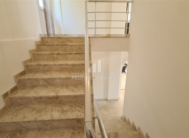 Меблированная вилла 3+1, 200м², с собственным бассейном и головокружительным видом в районе Алании Хасбахче под ВНЖ ID-18277 фото-10