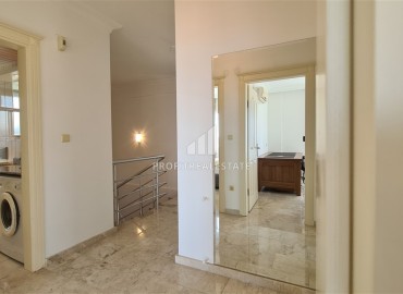 Меблированная вилла 3+1, 200м², с собственным бассейном и головокружительным видом в районе Алании Хасбахче под ВНЖ ID-18277 фото-14