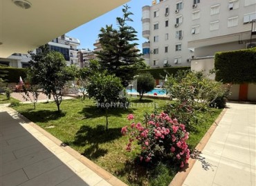 Меблированная двухкомнатная квартира, 55м², на высоком этаже в комфортабельной резиденции в Махмутларе, Алания ID-18280 фото-12