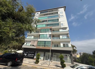 Апартаменты с одной спальней, 50м² с видом на море и горы в 400м от моря в Махмутларе, Алания. ID-18281 фото-1